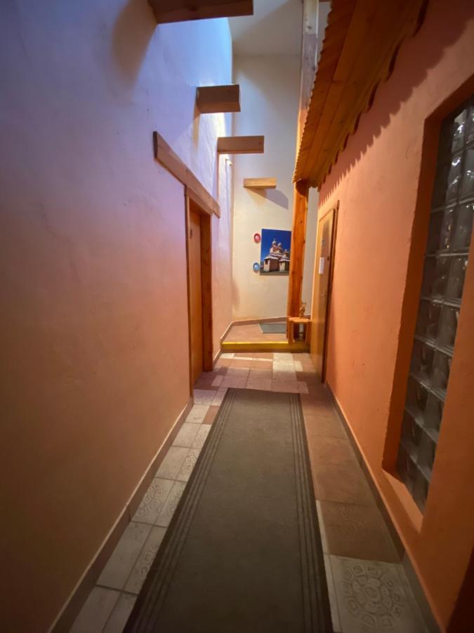 Hostel Caferazy Попрад Екстериор снимка